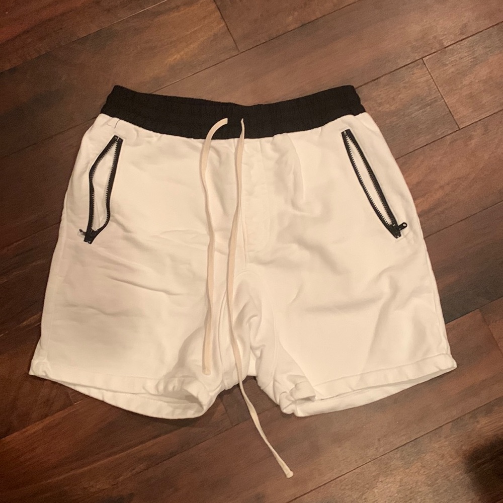 Fear of God White and Black Sweat Shorts Small